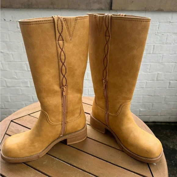 No Boundaries tall riding boot - Size 8.5. Brand new - Picture 4 of 6